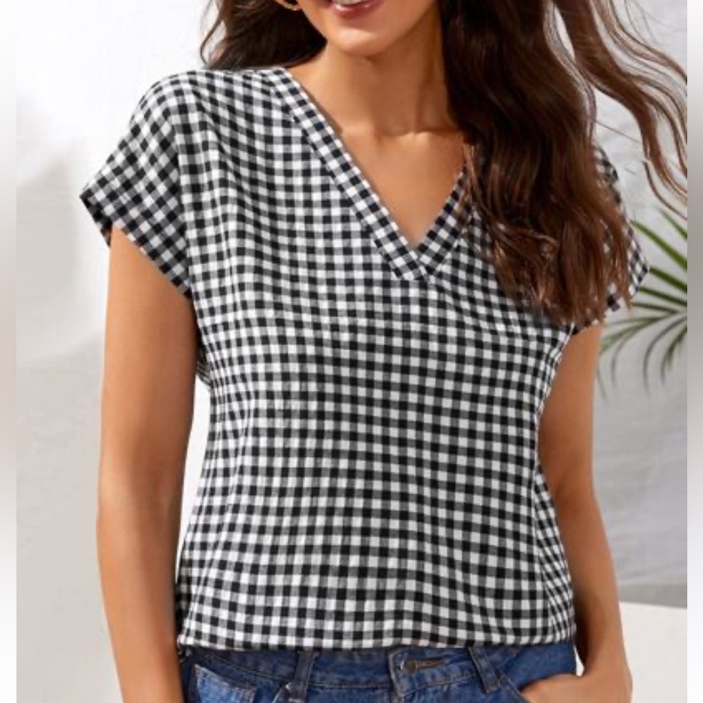 Emery Rose Gingham Blouse Black White Check V-Neck Top Size 2XL - Picture 2 of 11